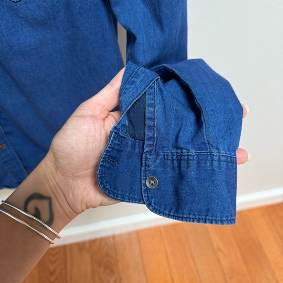 Old Navy The Classic Shirt Blue Size medium - Picture 4 of 10